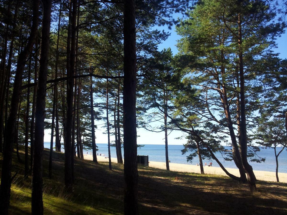 Apartamenti Strand Saulkrasti Exteriör bild